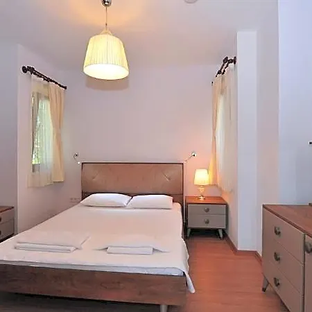 Egehan Butik 3*
