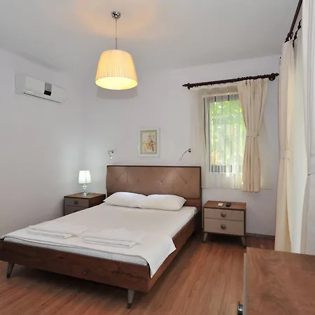 Egehan Butik 3*